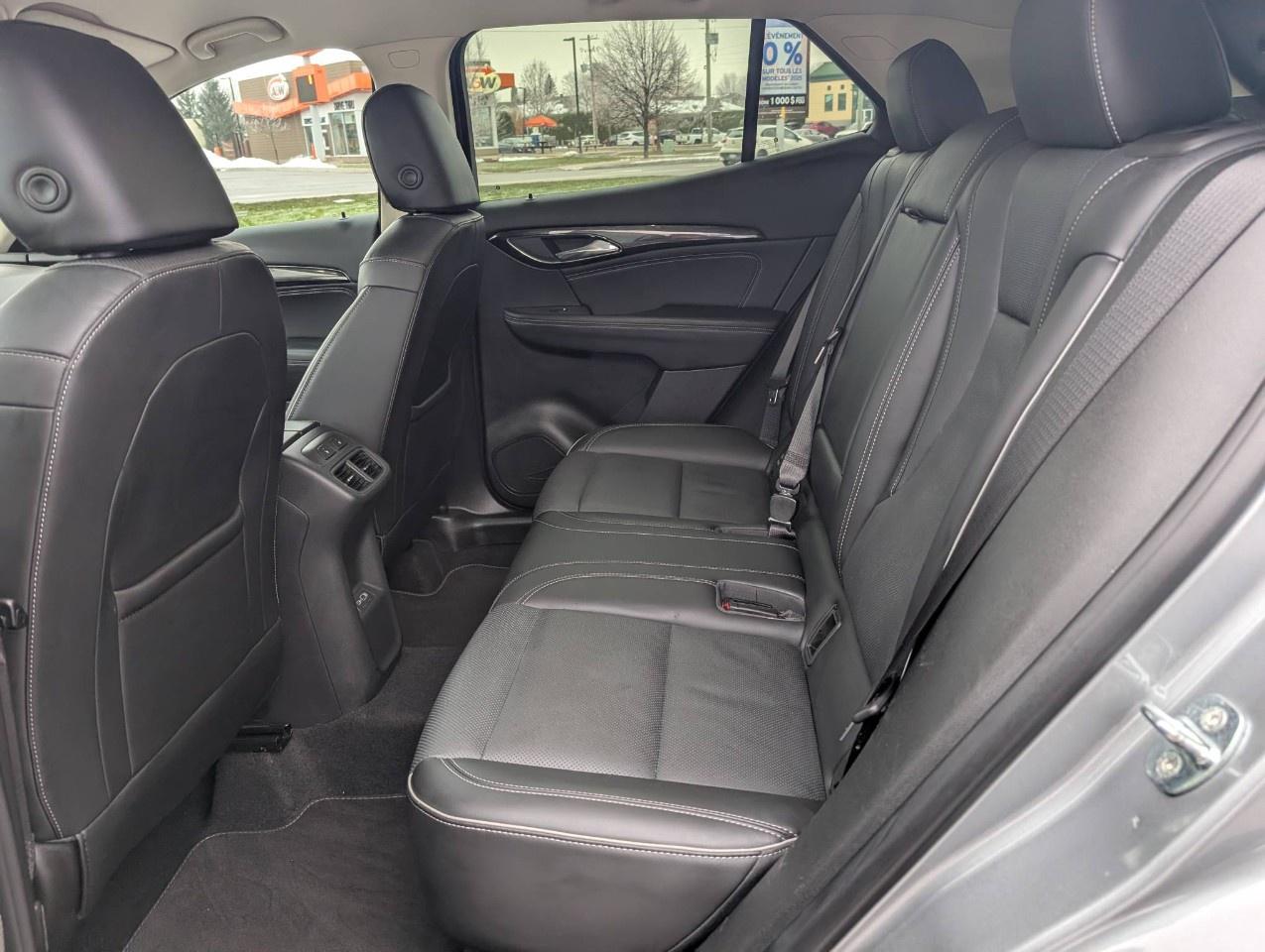 2023 Buick Envision AWD 4dr Essence Photo