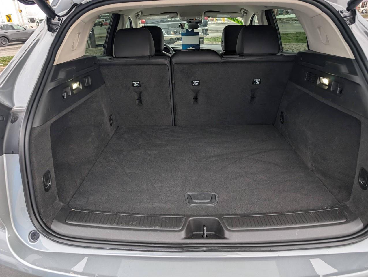 2023 Buick Envision AWD 4dr Essence Photo