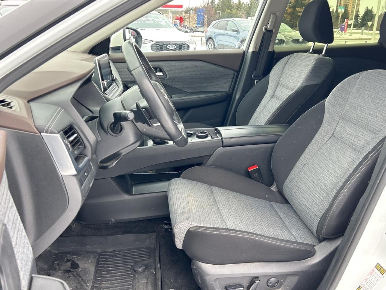 2023 Nissan Rogue  Photo