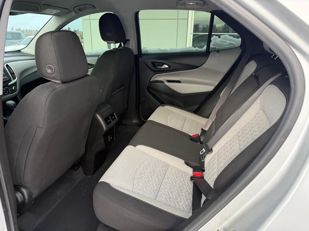 2022 Chevrolet Equinox LS w/1LS All-Wheel Drive Photo