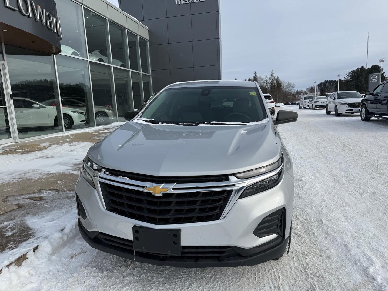 2022 Chevrolet Equinox LS w/1LS All-Wheel Drive Photo