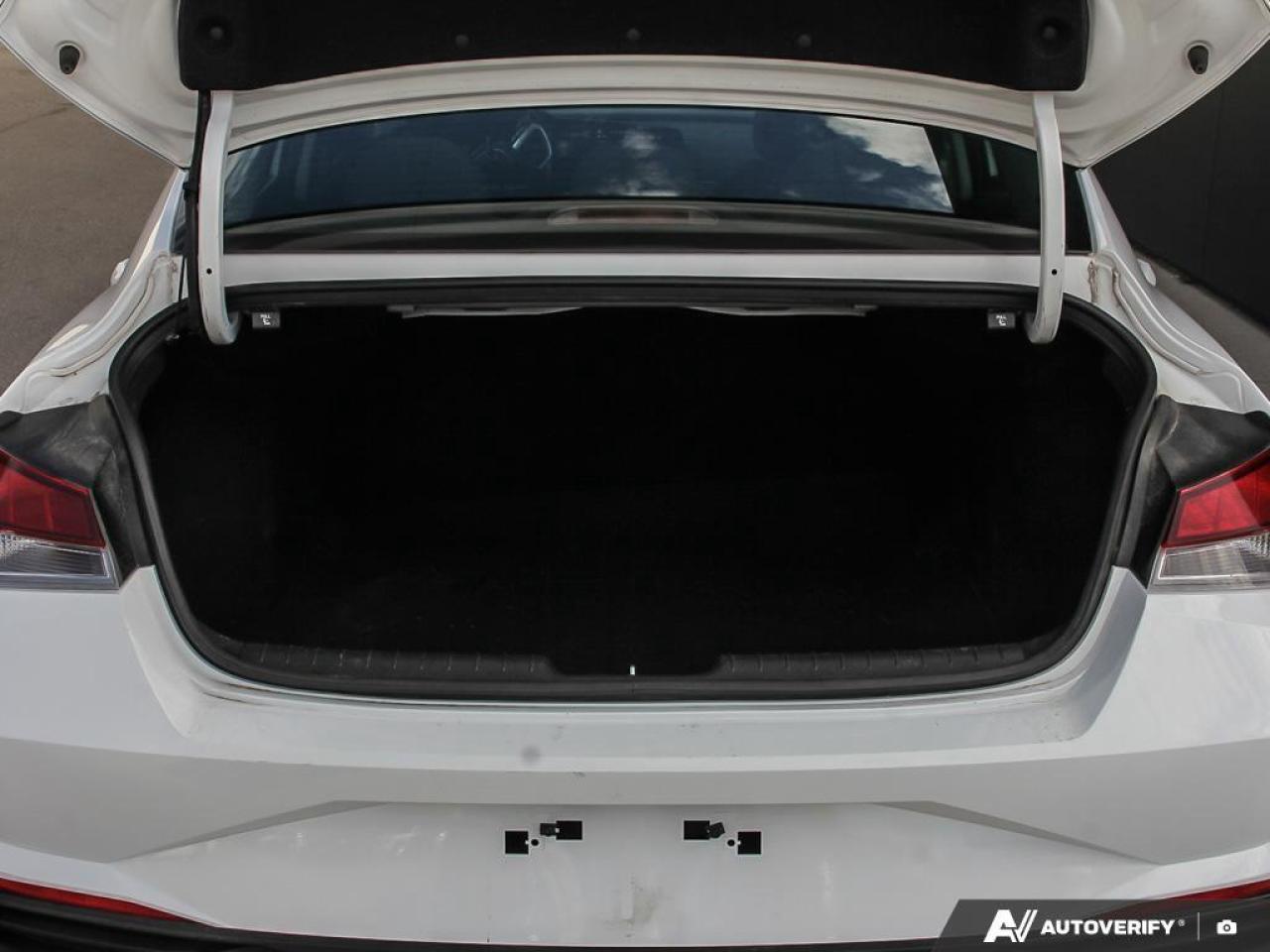 2023 Hyundai Elantra PREFERRED 4DR SEDAN Photo