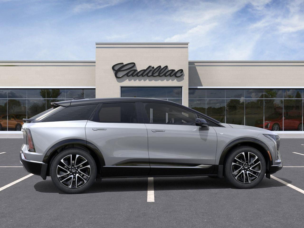 2026 Cadillac OPTIQ Premium Sport 4dr Photo