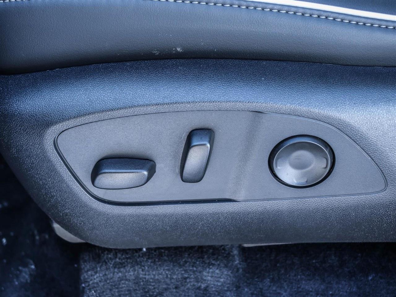 2025 Buick Enclave AWD 4dr Sport Touring Photo