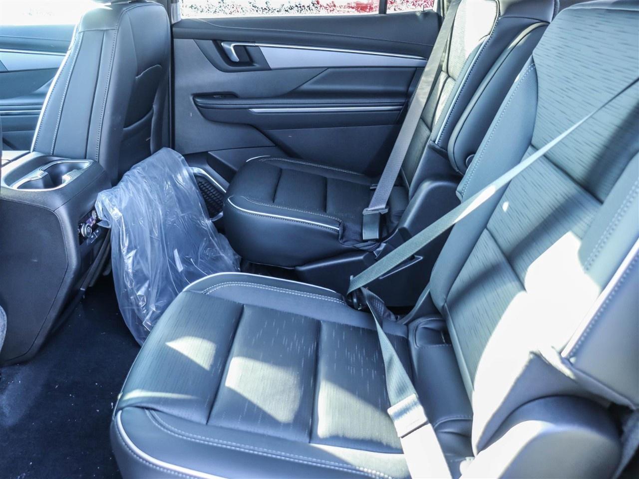 2025 Buick Enclave AWD 4dr Sport Touring Photo