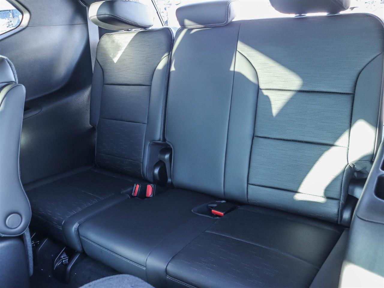 2025 Buick Enclave AWD 4dr Sport Touring Photo