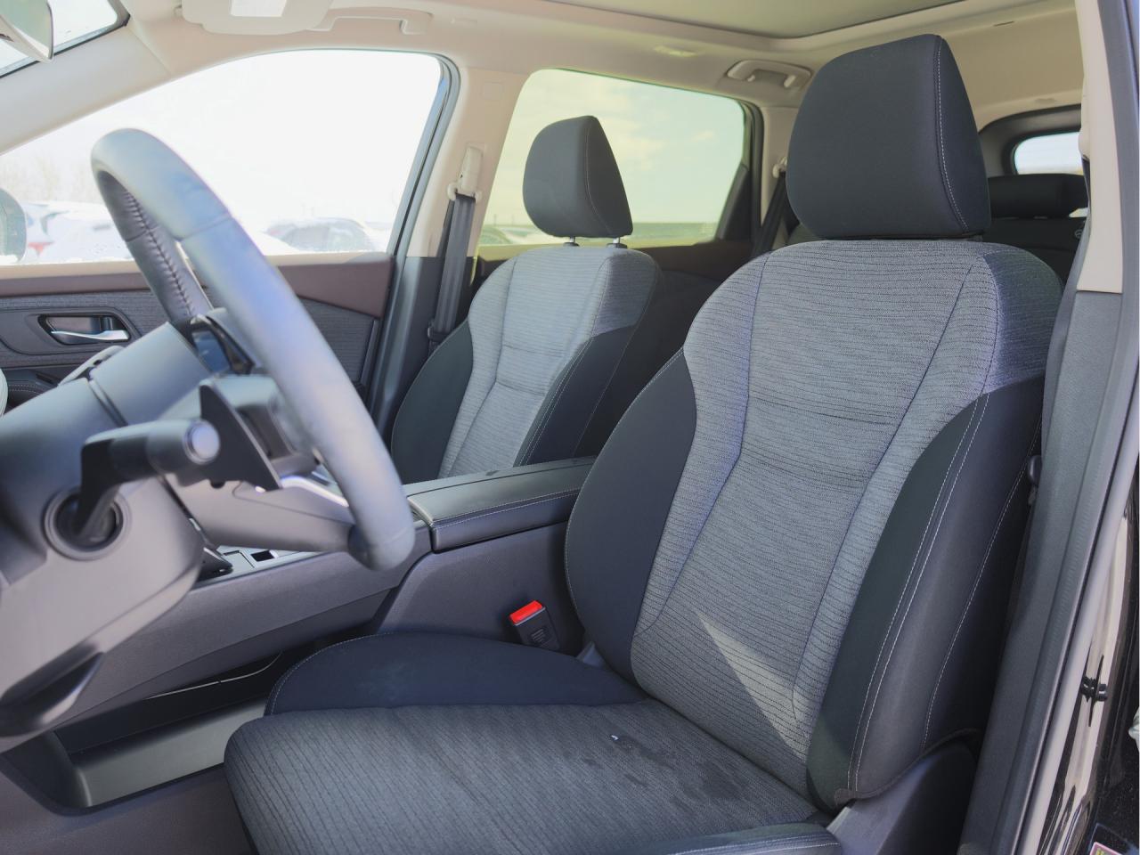 2023 Nissan Rogue SV AWD   Panoramic Roof   Push Start   Htd Seat Photo