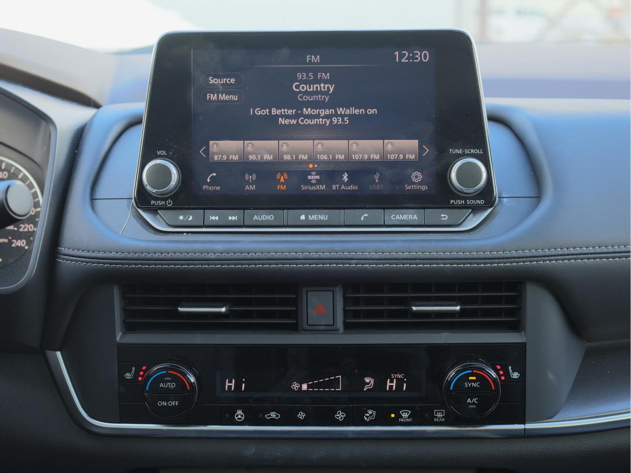 2023 Nissan Rogue SV AWD   Panoramic Roof   Push Start   Htd Seat Photo