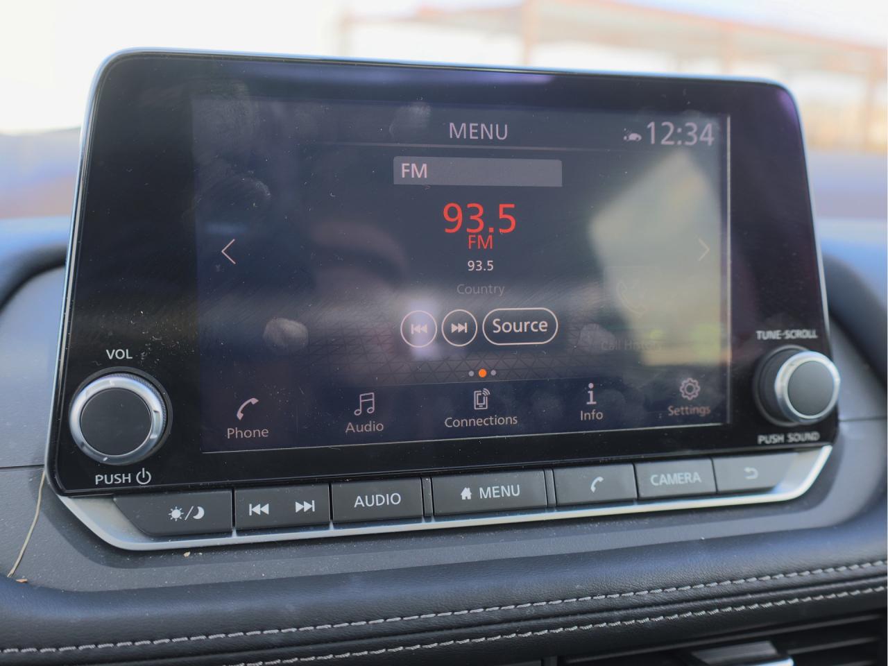 2023 Nissan Rogue SV AWD   Panoramic Roof   Push Start   Htd Seat Photo