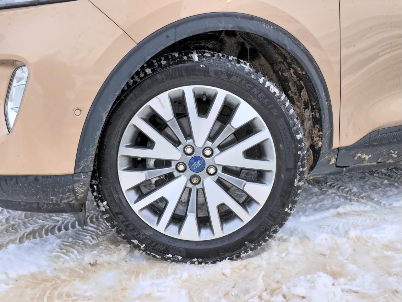 2020 Ford Escape Titanium   Hybrid   Nav   Pwr Liftgate  Prem Sound Photo