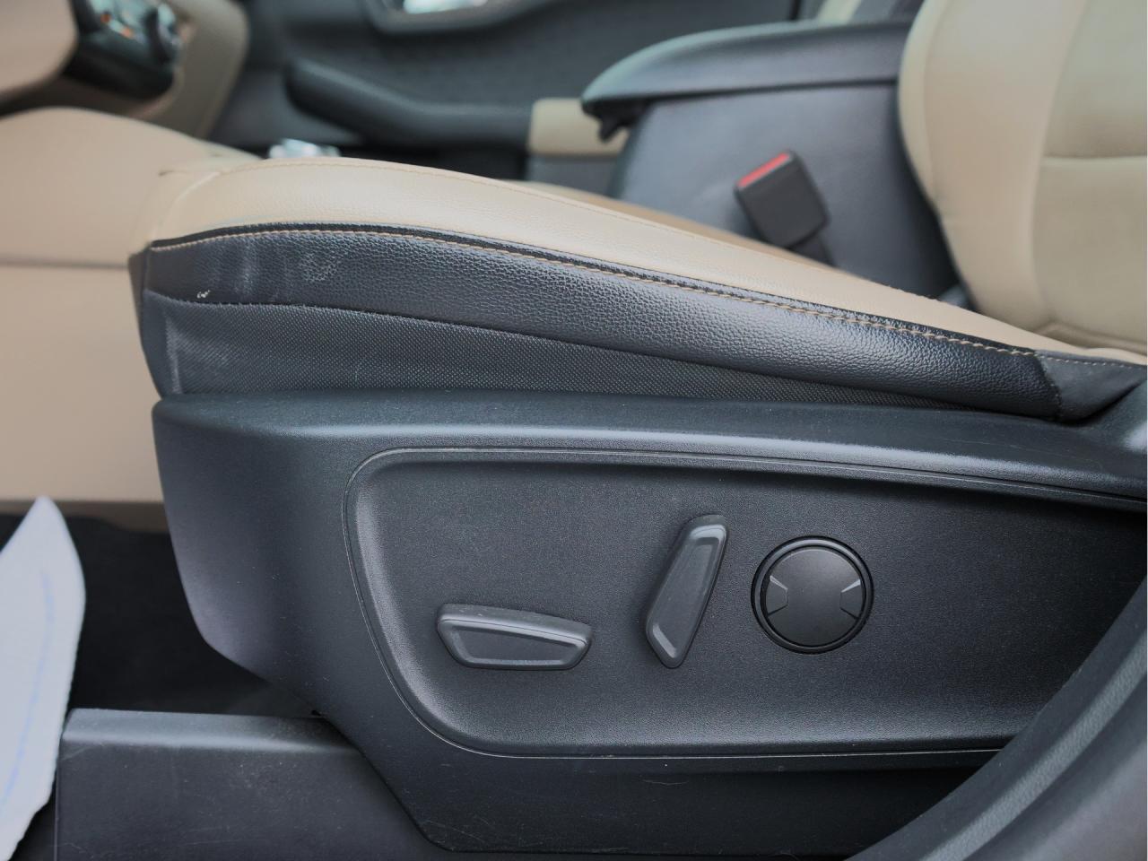 2020 Ford Escape Titanium   Hybrid   Nav   Pwr Liftgate  Prem Sound Photo