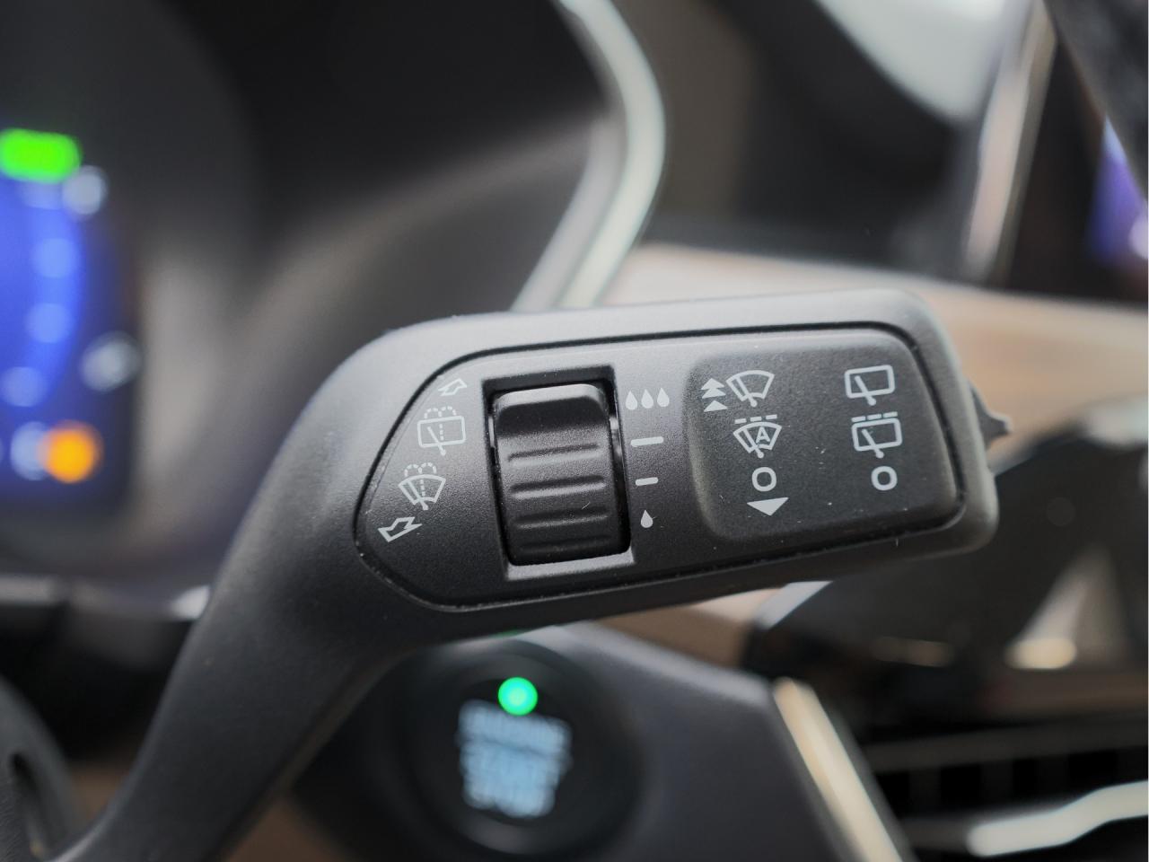 2020 Ford Escape Titanium   Hybrid   Nav   Pwr Liftgate  Prem Sound Photo