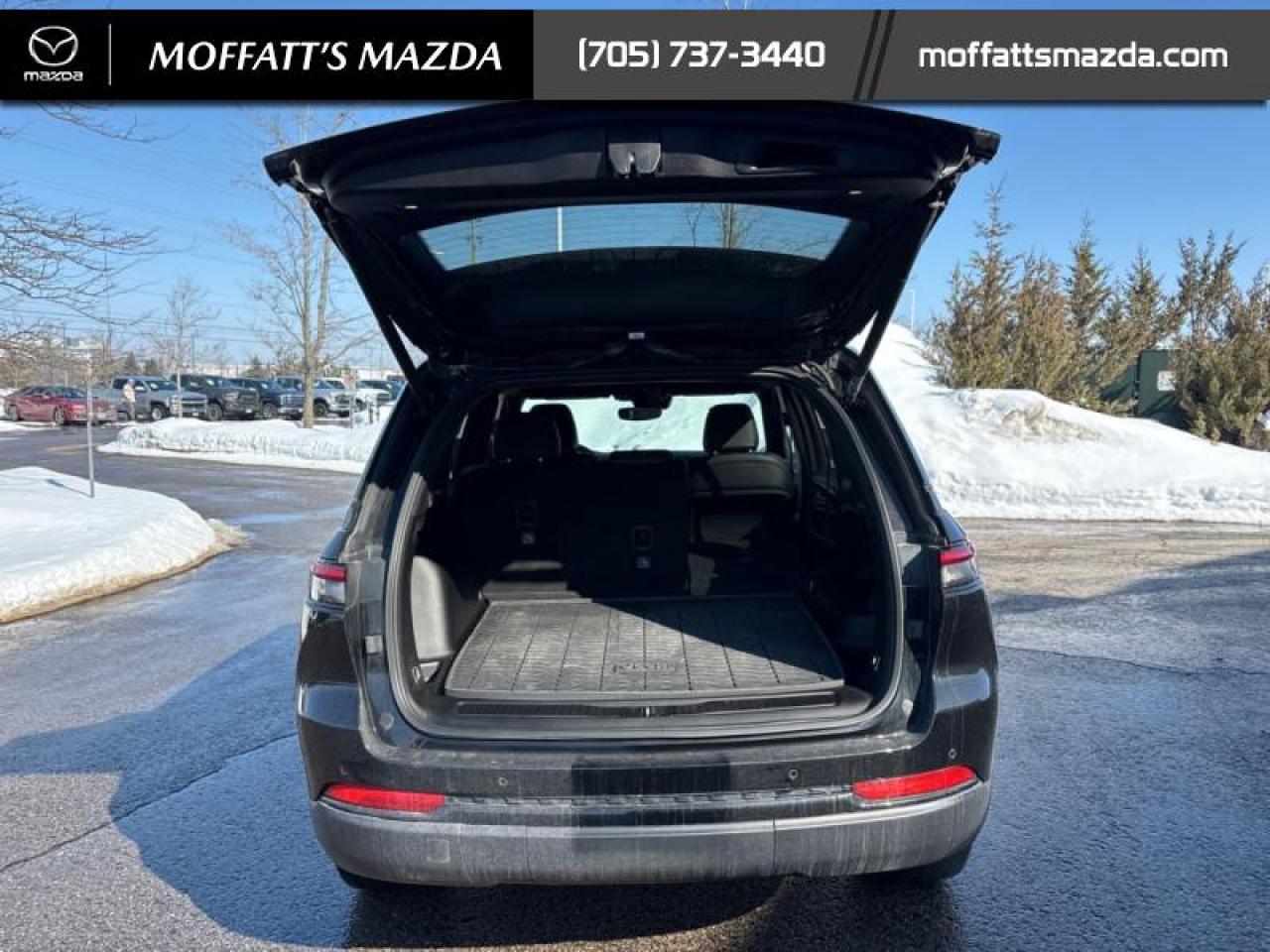 2024 Jeep Grand Cherokee Altitude Photo