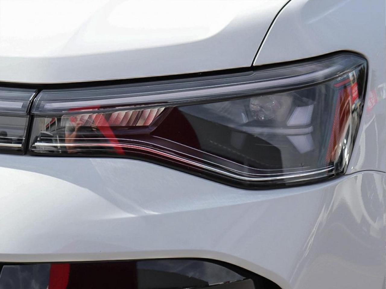 2026 Volkswagen Taos Comfortline Black Edition Photo