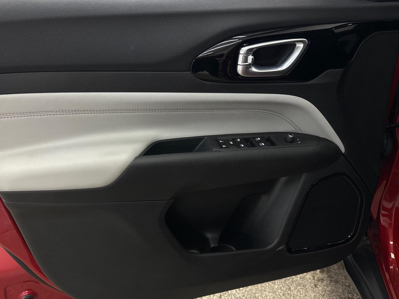 2024 Jeep Compass Limited 4dr 4x4 Photo