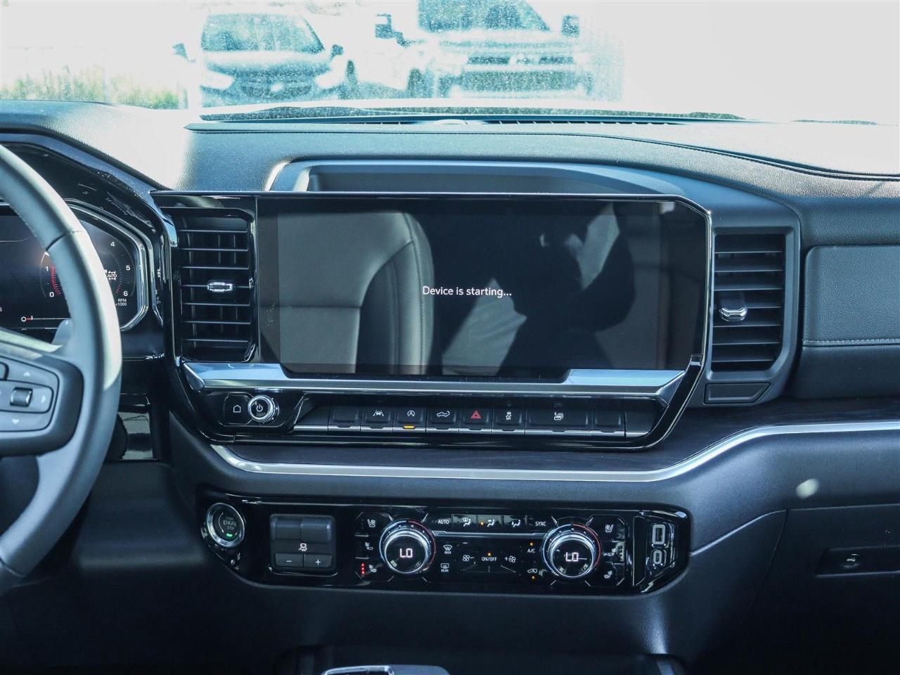 2026 GMC Sierra 1500 Crew Cab Standard Box 4-Wheel Drive SLT Photo