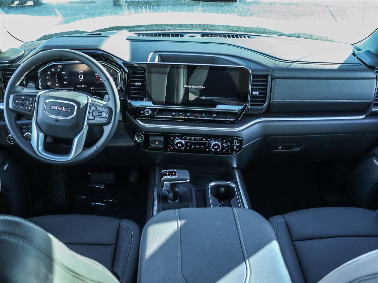 2026 GMC Sierra 1500 Crew Cab Standard Box 4-Wheel Drive SLT Photo