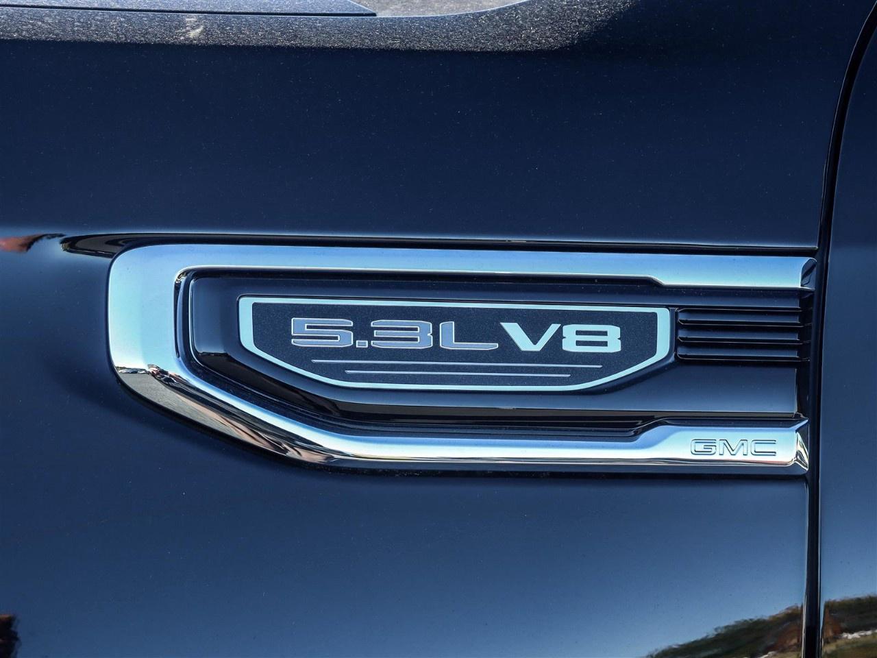 2026 GMC Sierra 1500 Crew Cab Standard Box 4-Wheel Drive SLT Photo