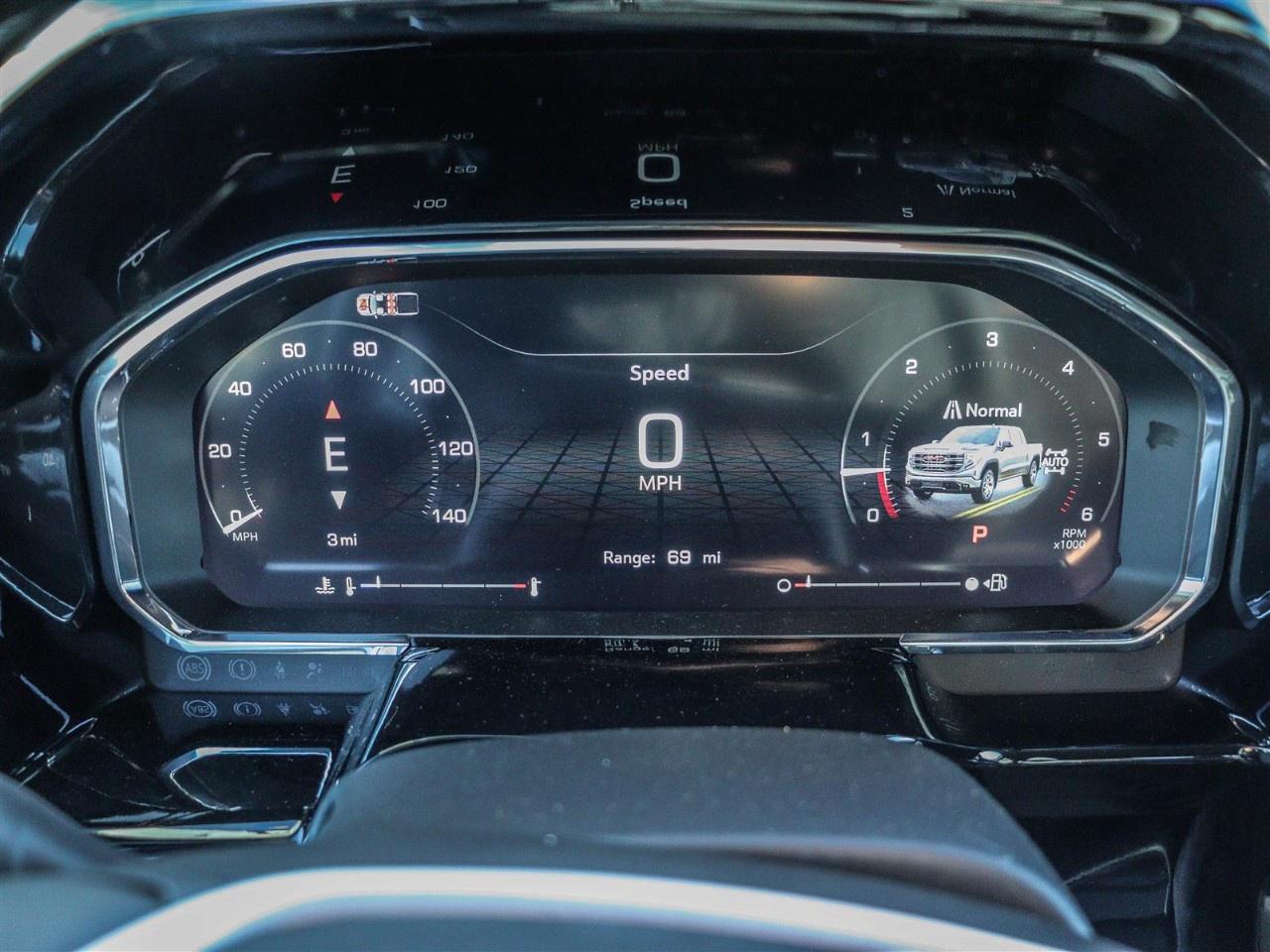 2026 GMC Sierra 1500 Crew Cab Standard Box 4-Wheel Drive SLT Photo