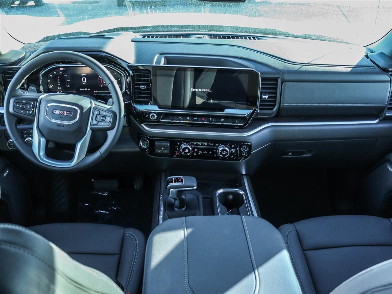 2026 GMC Sierra 1500 Crew Cab Standard Box 4-Wheel Drive SLT Photo