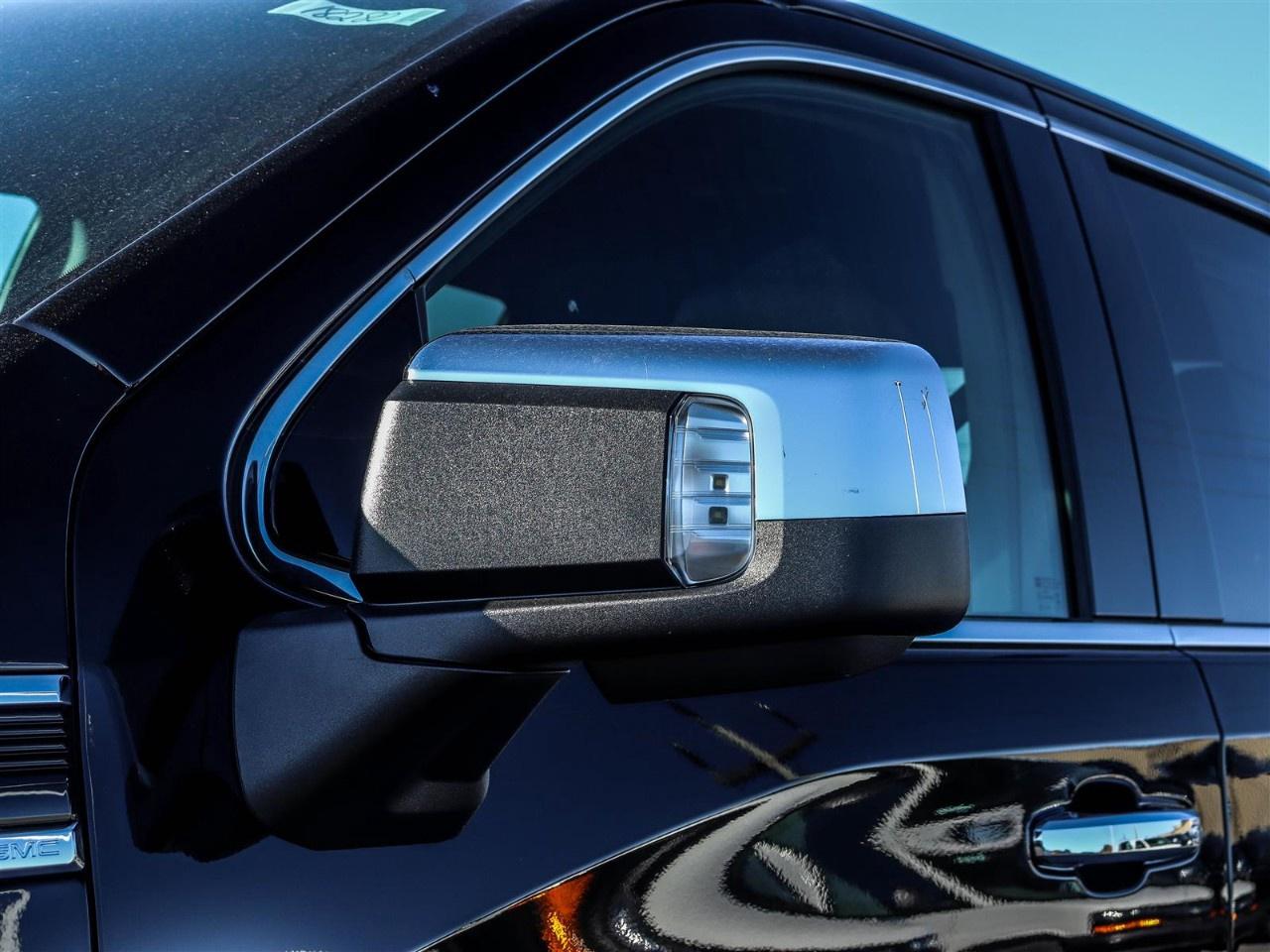 2026 GMC Sierra 1500 Crew Cab Standard Box 4-Wheel Drive SLT Photo