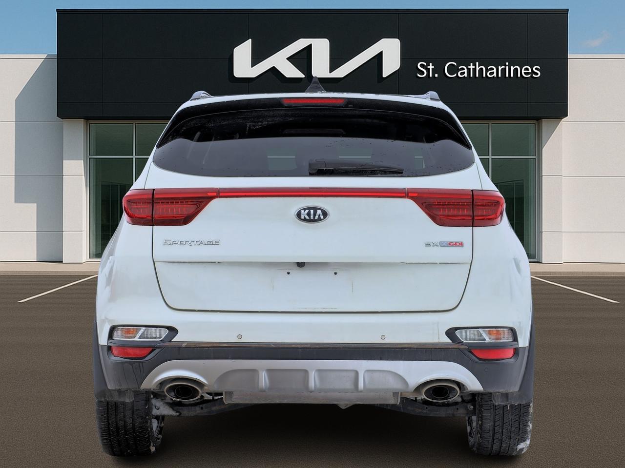 2022 Kia Sportage SX AWD   Ventilated Seat   Leather   Push Start Photo