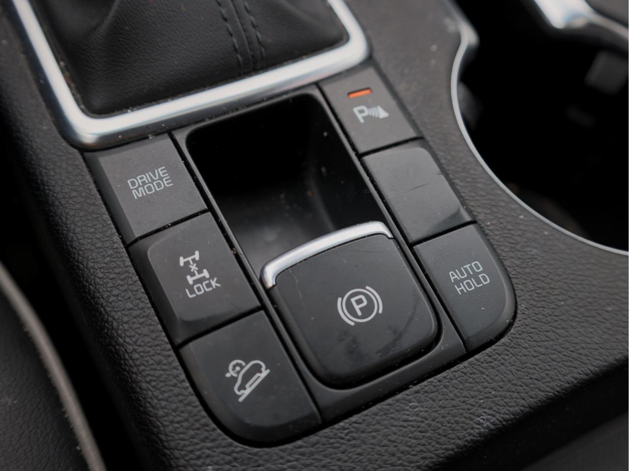 2022 Kia Sportage SX AWD   Ventilated Seat   Leather   Push Start Photo