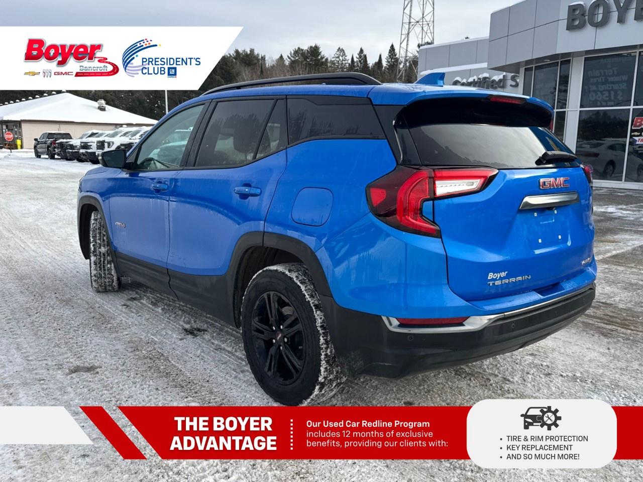 2024 GMC Terrain AWD AT4 Photo