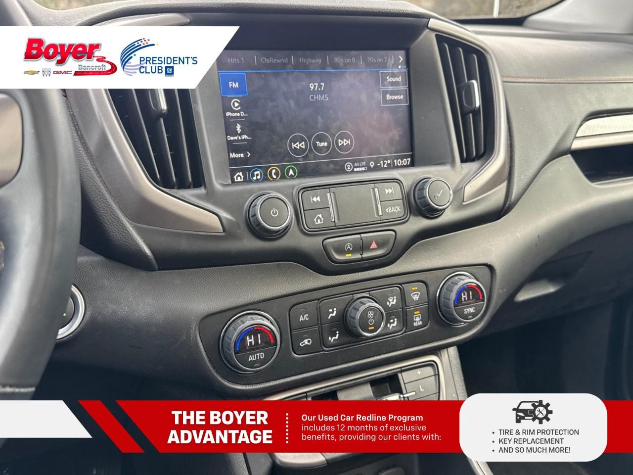 2024 GMC Terrain AWD AT4 Photo