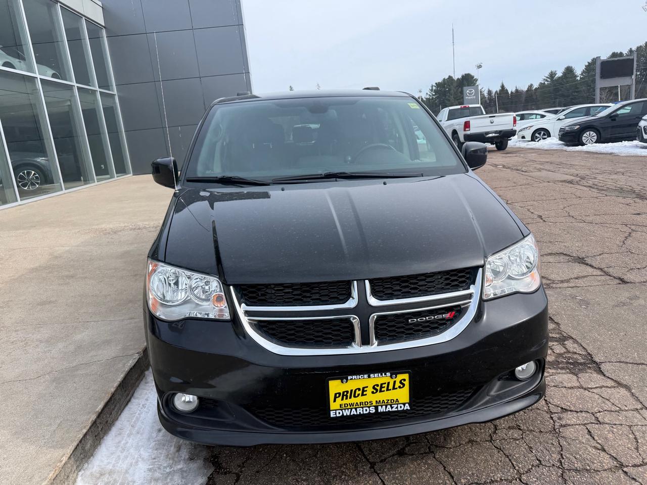 2019 Dodge Grand Caravan CVP/SXT Passenger Van Photo