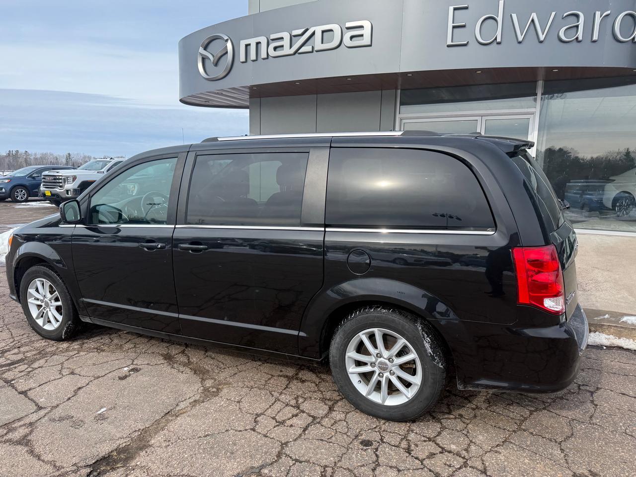 2019 Dodge Grand Caravan CVP/SXT Passenger Van Photo
