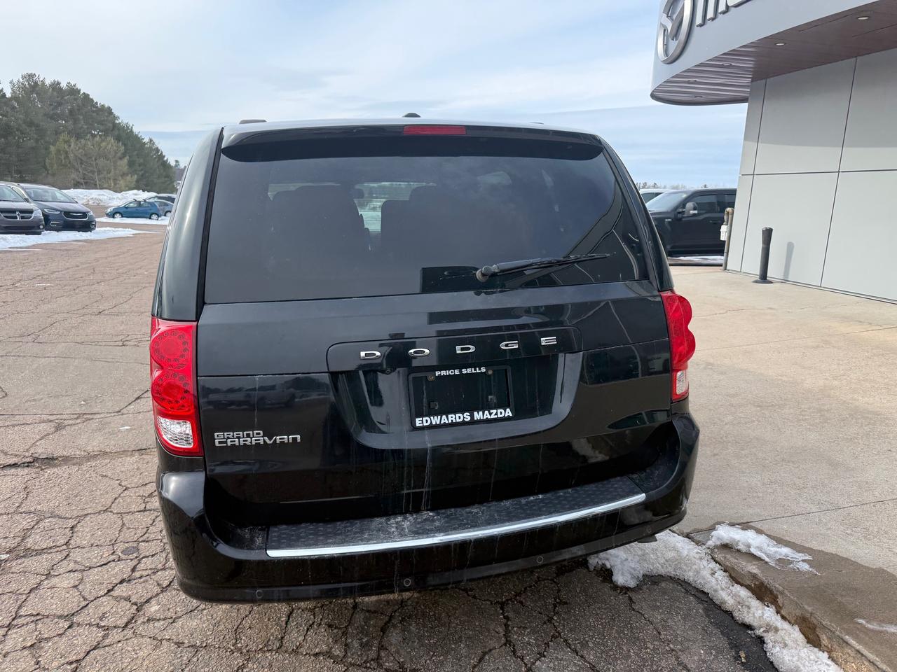 2019 Dodge Grand Caravan CVP/SXT Passenger Van Photo