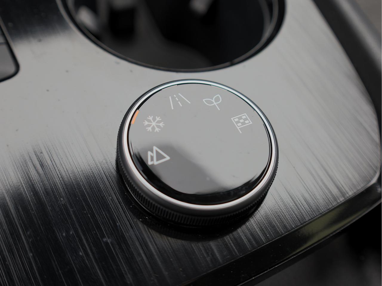 2023 Nissan Rogue SV AWD   Panoramic Roof   Climate Ctrl   Pwr Seat Photo