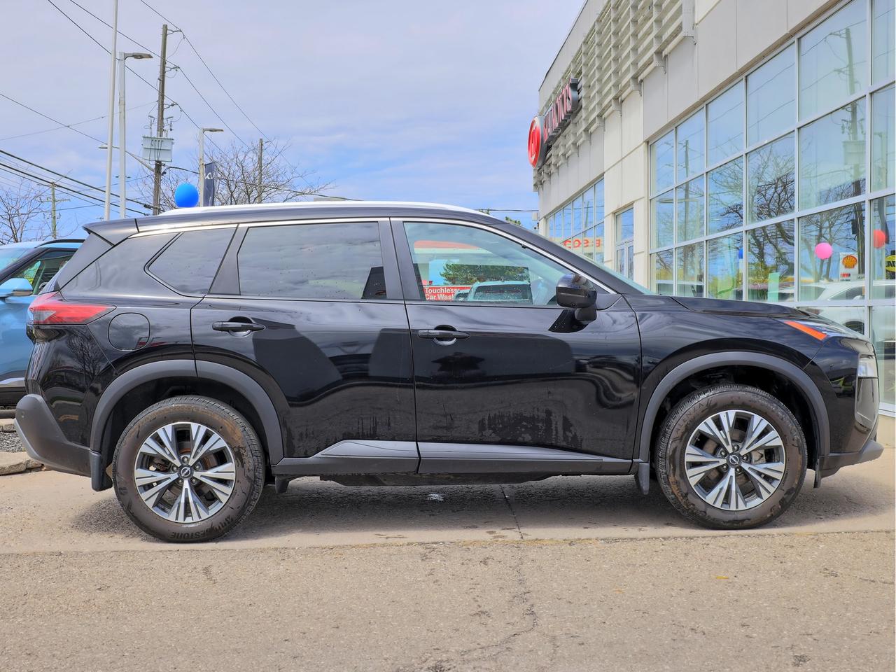 2023 Nissan Rogue SV AWD   Panoramic Roof   Climate Ctrl   Pwr Seat Photo