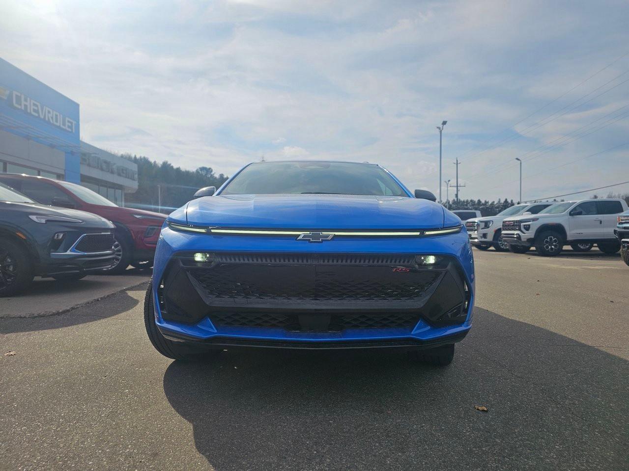 2025 Chevrolet Equinox EV 4dr RS Photo