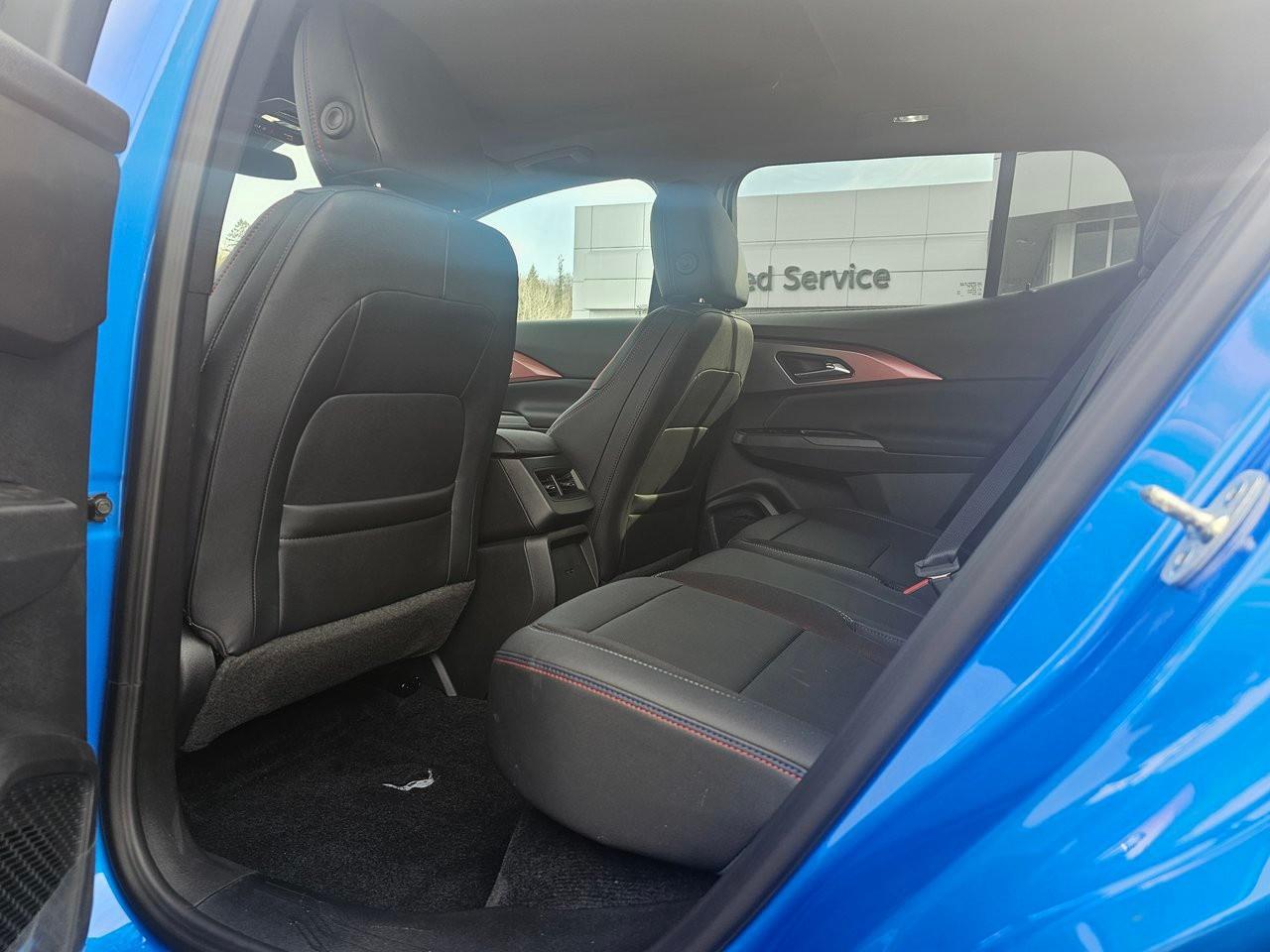 2025 Chevrolet Equinox EV 4dr RS Photo