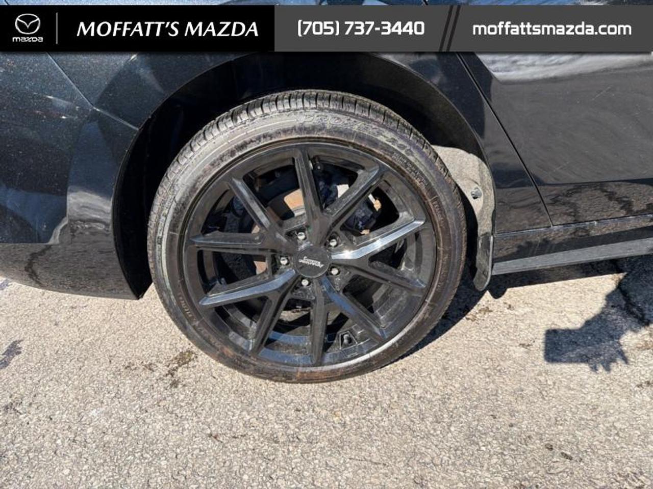 2024 Mazda MAZDA3 GT i-ACTIV Photo