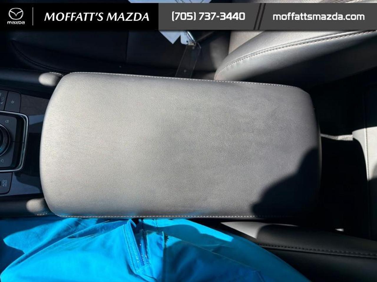 2024 Mazda MAZDA3 GT i-ACTIV Photo