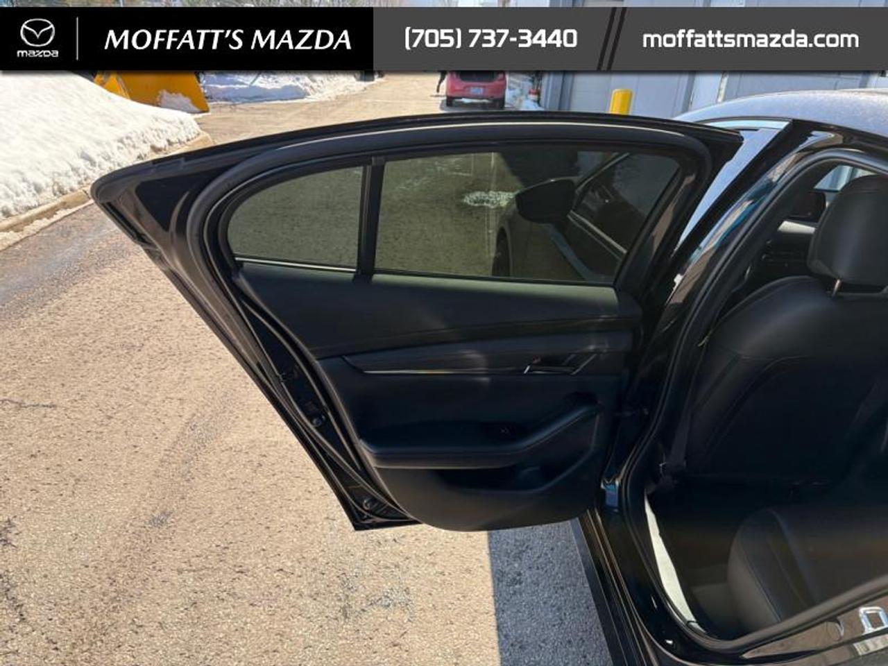 2024 Mazda MAZDA3 GT i-ACTIV Photo