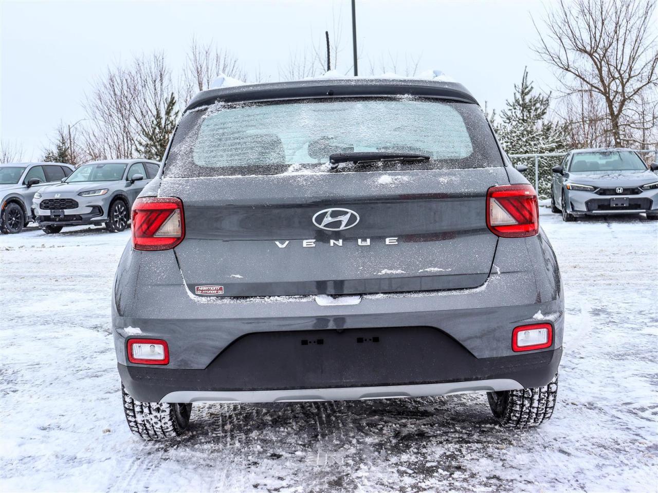 2023 Hyundai Venue Preferred 4dr Front-Wheel Drive Photo3