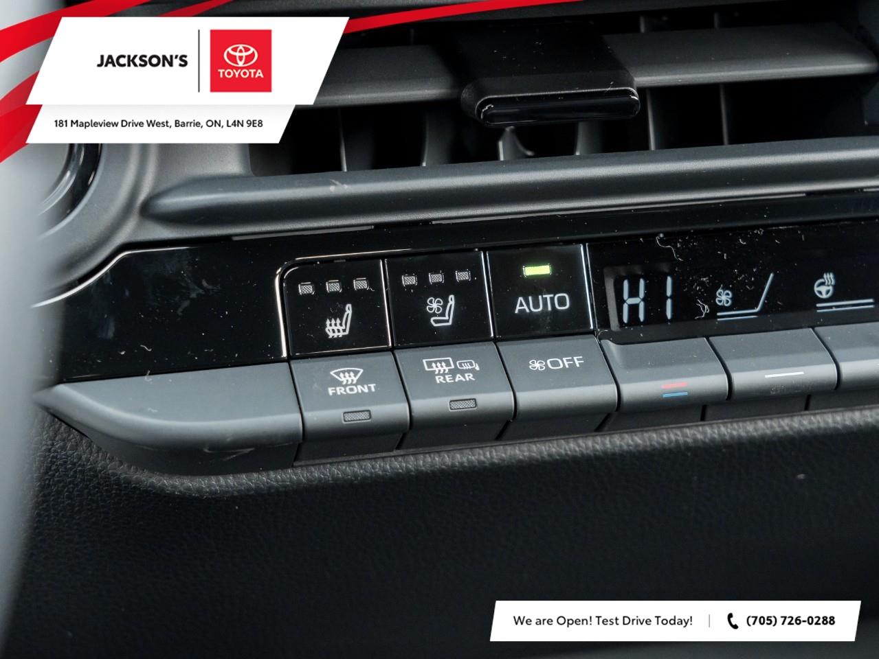 2026 Toyota Crown Signia Limited 4dr All-Wheel Drive Photo