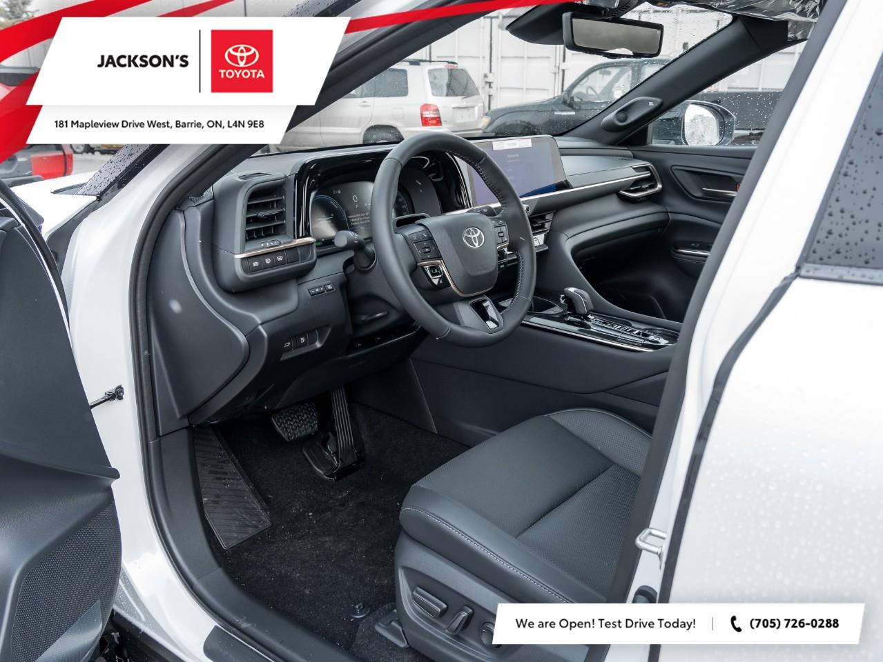 2026 Toyota Crown Signia Limited 4dr All-Wheel Drive Photo