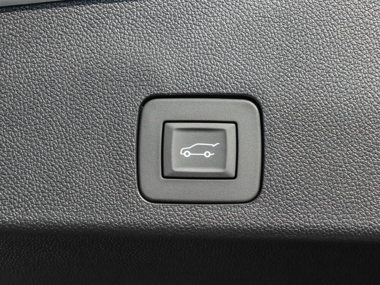 2026 Buick Encore GX Avenir AWD Photo