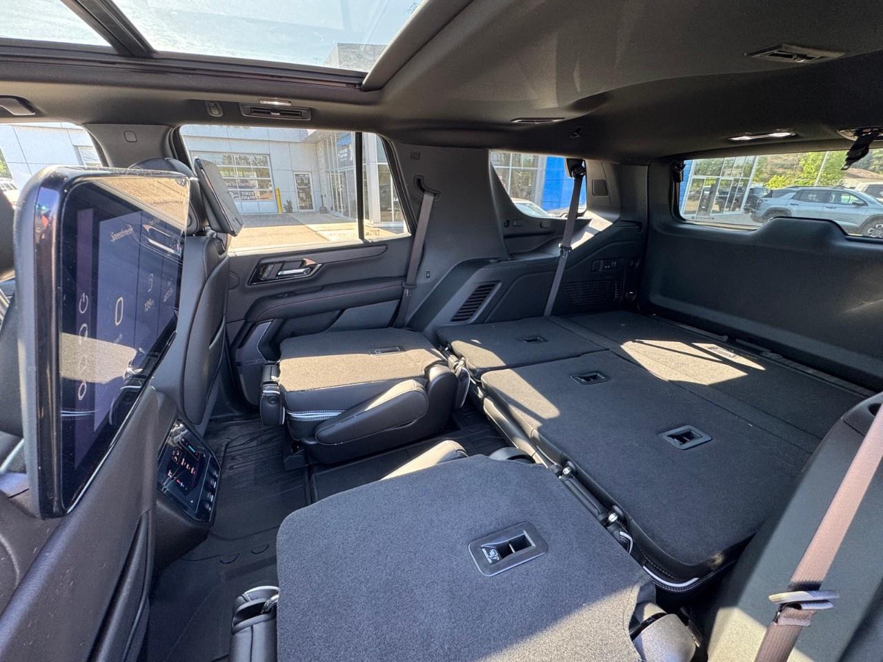 2025 GMC Yukon 4WD 4dr AT4 Ultimate Photo