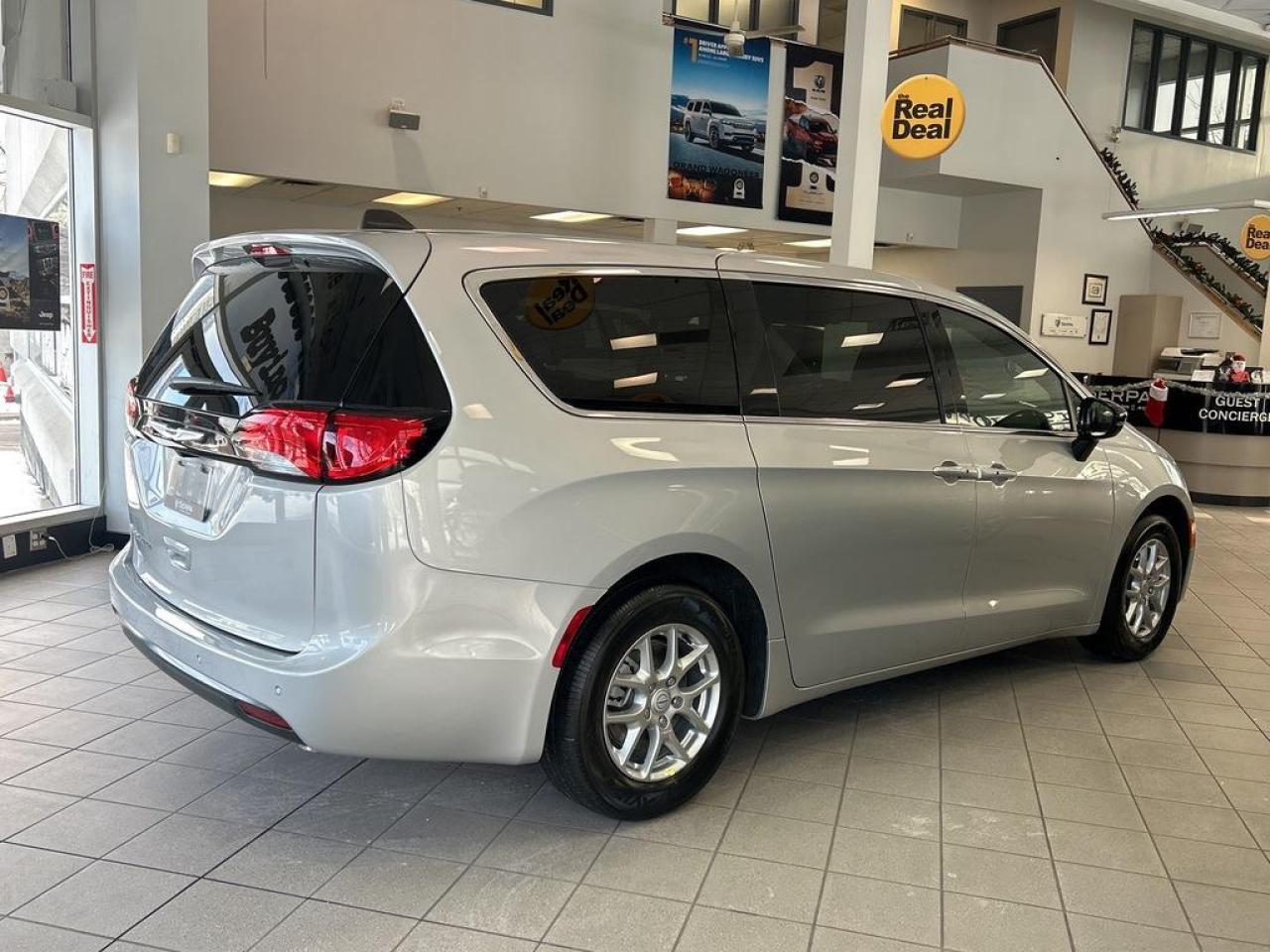 2026 Chrysler Grand Caravan SXT Front-Wheel Drive Passenger Van Photo