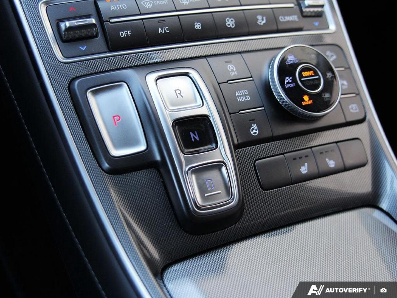 2023 Hyundai Santa Fe Preferred w/Trend Package 4dr All-Wheel Drive Photo