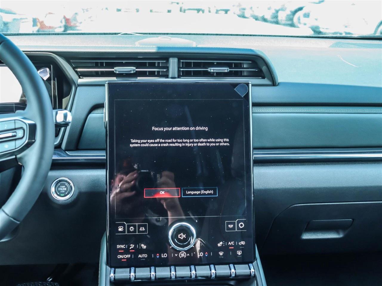 2026 GMC Terrain AWD AT4 Photo