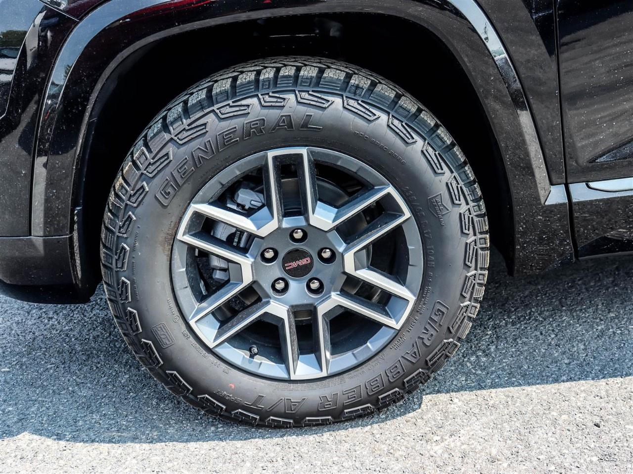 2026 GMC Terrain AWD AT4 Photo