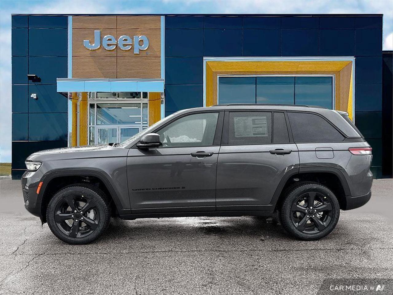 2025 Jeep Grand Cherokee Limited 4dr 4x4 Photo2