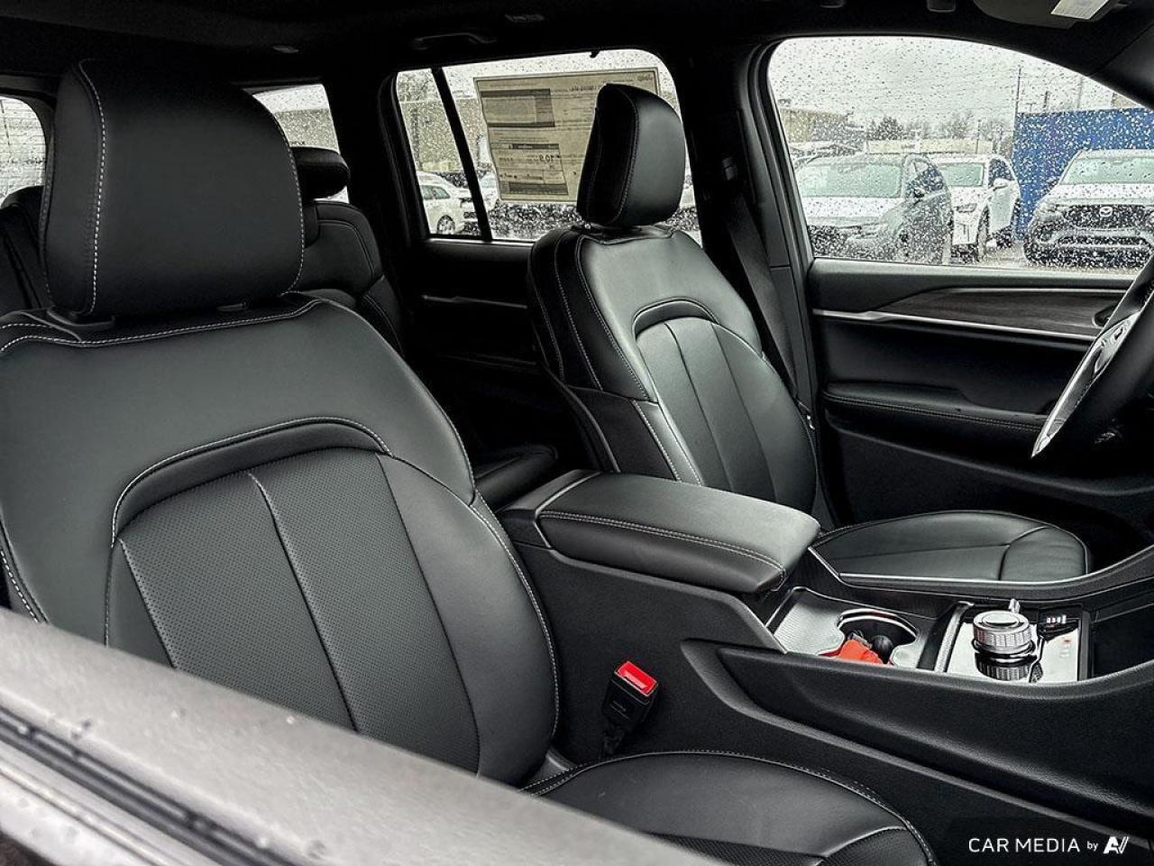 2025 Jeep Grand Cherokee Limited 4dr 4x4 Photo